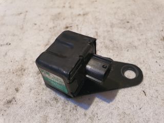 bontott TOYOTA YARIS Jobb első Oldal Ütközés Érzékelő