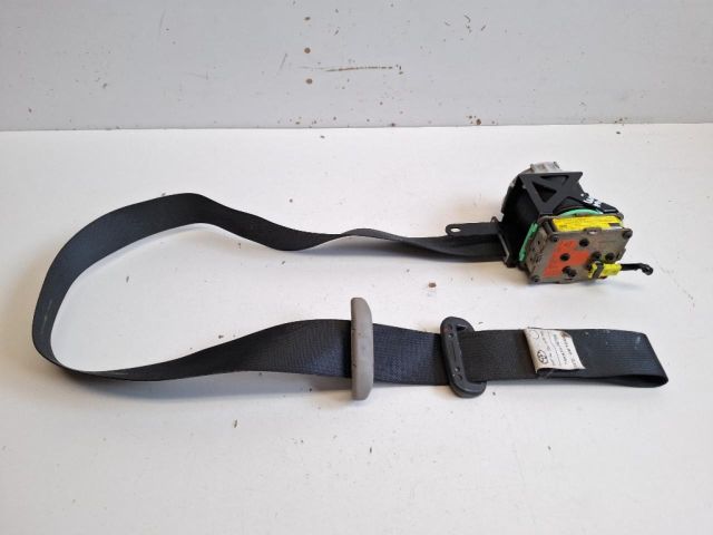 bontott TOYOTA YARIS Jobb első Övfeszítő