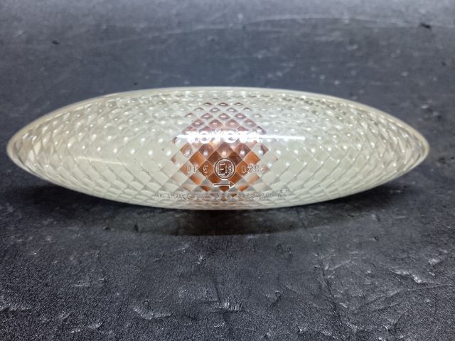 bontott TOYOTA YARIS Jobb első Sárvédő Irányjelző