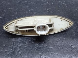 bontott TOYOTA YARIS Jobb első Sárvédő Irányjelző