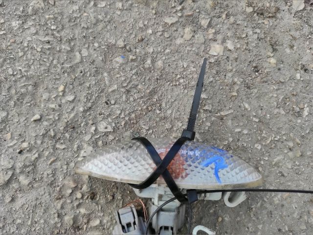 bontott TOYOTA YARIS Jobb első Sárvédő Irányjelző