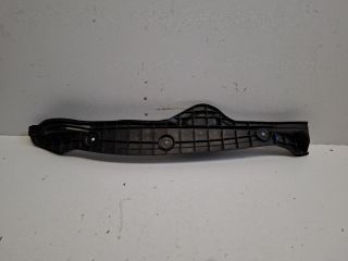 bontott TOYOTA YARIS Jobb első Sárvédő Zajszigetelés