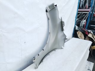 bontott TOYOTA YARIS Jobb első Sárvédő