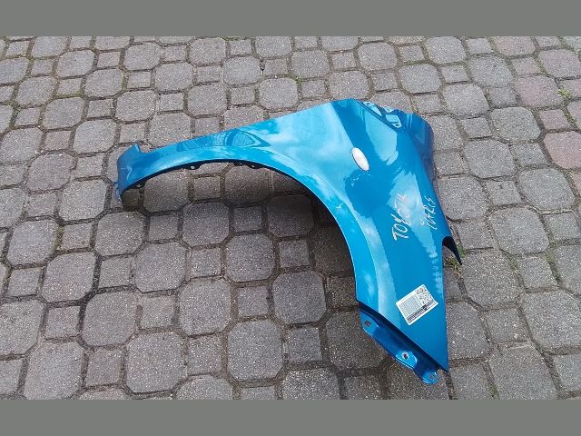 bontott TOYOTA YARIS Jobb első Sárvédő
