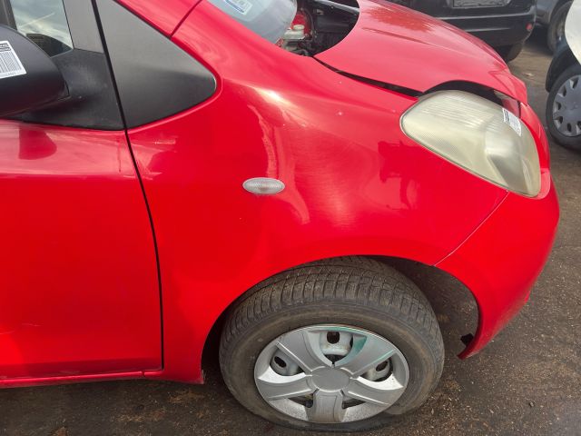 bontott TOYOTA YARIS Jobb első Sárvédő