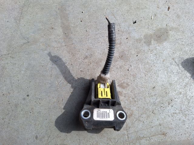 bontott TOYOTA YARIS Jobb első Ütközés Érzékelő (Homlokfalon)