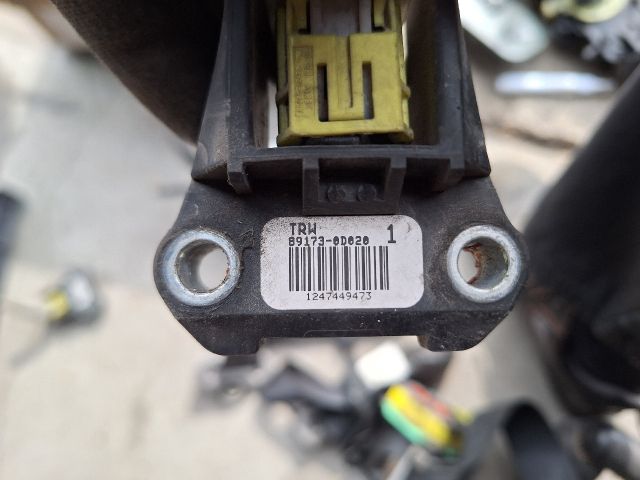 bontott TOYOTA YARIS Jobb első Ütközés Érzékelő (Homlokfalon)