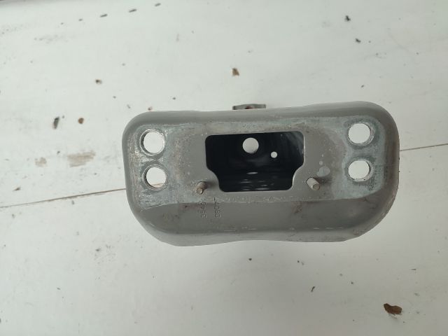 bontott TOYOTA YARIS Jobb első Ütközéscsillapító