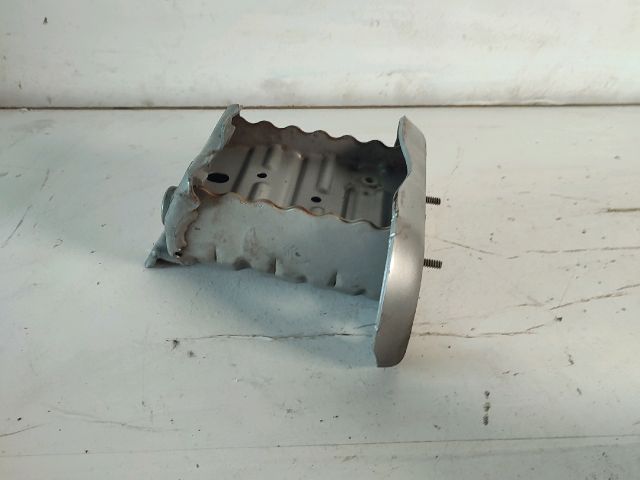 bontott TOYOTA YARIS Jobb első Ütközéscsillapító