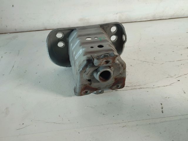 bontott TOYOTA YARIS Jobb első Ütközéscsillapító