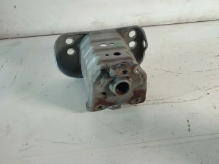 bontott TOYOTA YARIS Jobb első Ütközéscsillapító