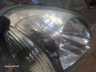 bontott TOYOTA YARIS Jobb Fényszóró