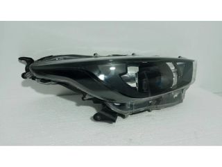 bontott TOYOTA YARIS Jobb Fényszóró