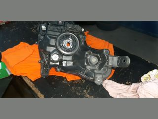 bontott TOYOTA YARIS Jobb Fényszóró