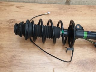 bontott TOYOTA YARIS Jobb Gólyaláb Csonkállvánnyal