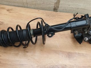 bontott TOYOTA YARIS Jobb Gólyaláb Csonkállvánnyal