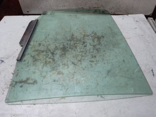 bontott TOYOTA YARIS Jobb hátsó Ablak