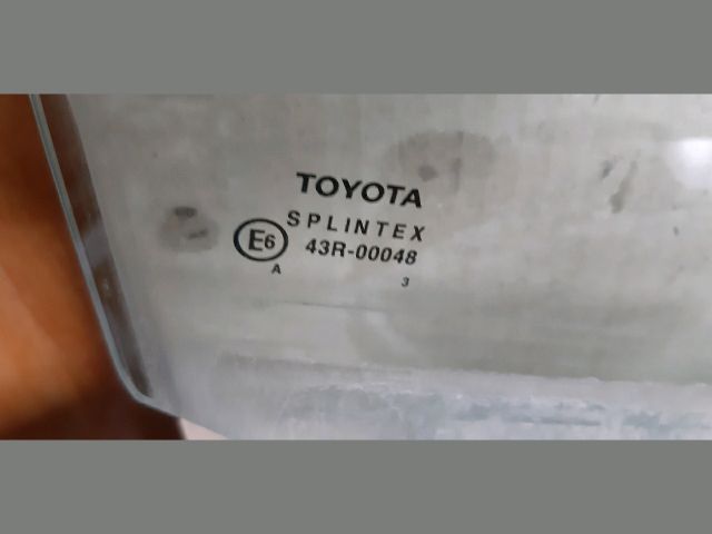 bontott TOYOTA YARIS Jobb hátsó Ablak
