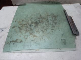 bontott TOYOTA YARIS Jobb hátsó Ablak