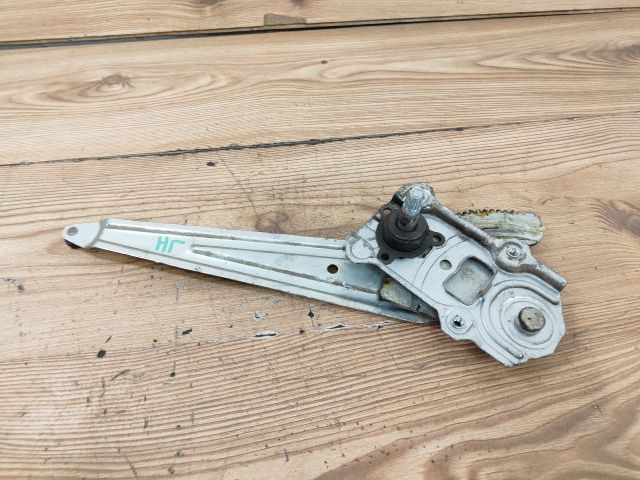 bontott TOYOTA YARIS Jobb hátsó Ablakemelő Szerkezet (Mechanikus)