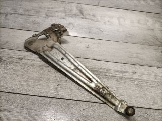 bontott TOYOTA YARIS Jobb hátsó Ablakemelő Szerkezet (Mechanikus)