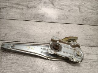 bontott TOYOTA YARIS Jobb hátsó Ablakemelő Szerkezet (Mechanikus)