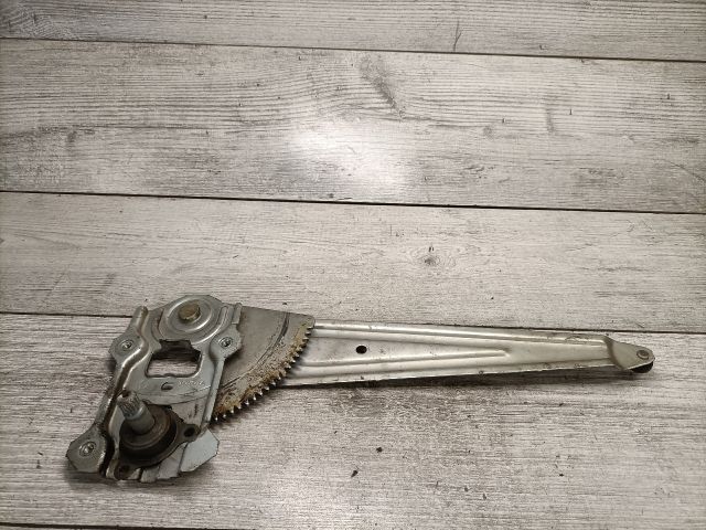 bontott TOYOTA YARIS Jobb hátsó Ablakemelő Szerkezet (Mechanikus)