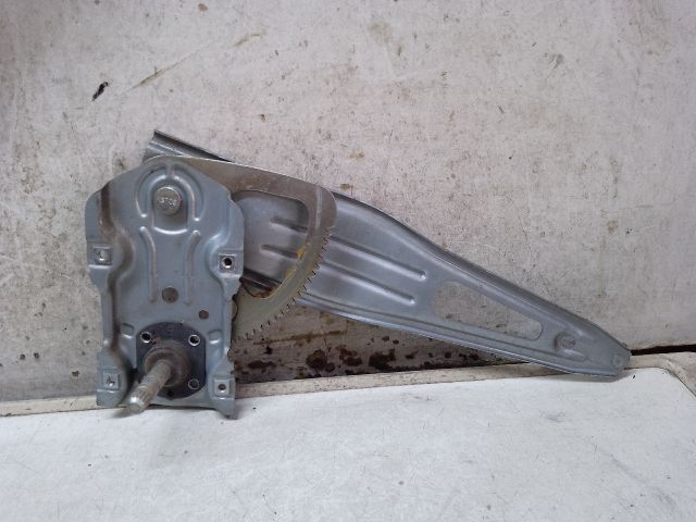 bontott TOYOTA YARIS Jobb hátsó Ablakemelő Szerkezet (Mechanikus)