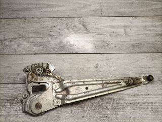 bontott TOYOTA YARIS Jobb hátsó Ablakemelő Szerkezet (Mechanikus)