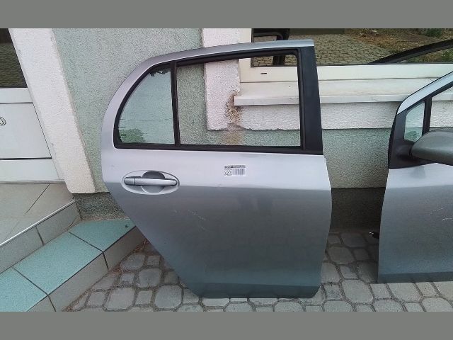 bontott TOYOTA YARIS Jobb hátsó Ablakemelő Szerkezet (Mechanikus)