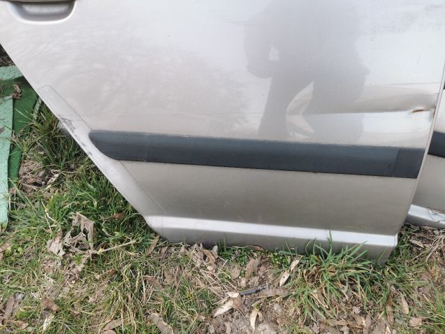 bontott TOYOTA YARIS Jobb hátsó Ajtó Díszléc