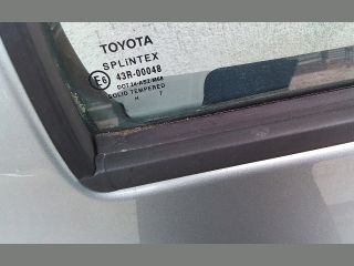 bontott TOYOTA YARIS Jobb hátsó Ajtó Kárpit