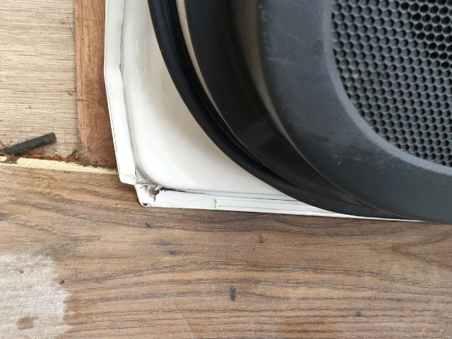 bontott TOYOTA YARIS Jobb hátsó Ajtó (Részeivel)