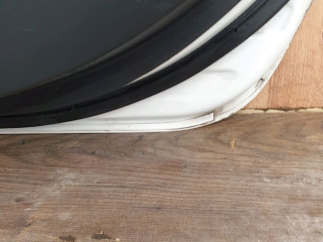 bontott TOYOTA YARIS Jobb hátsó Ajtó (Részeivel)