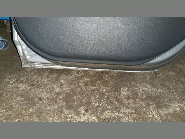 bontott TOYOTA YARIS Jobb hátsó Ajtó (Részeivel)