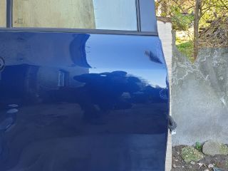 bontott TOYOTA YARIS Jobb hátsó Ajtó (Részeivel)