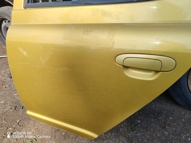 bontott TOYOTA YARIS Jobb hátsó Ajtó (Üres lemez)