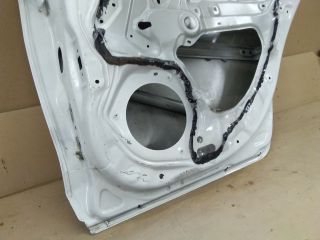 bontott TOYOTA YARIS Jobb hátsó Ajtó (Üres lemez)