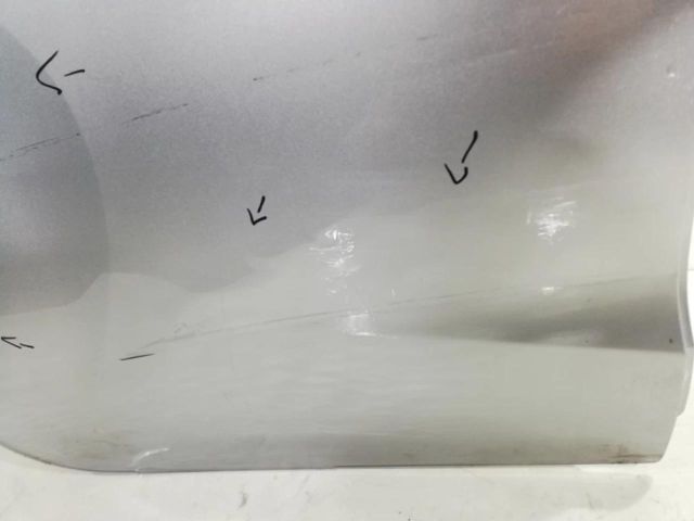 bontott TOYOTA YARIS Jobb hátsó Ajtó (Üres lemez)