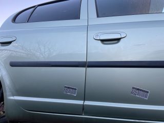 bontott TOYOTA YARIS Jobb hátsó Ajtó (Üres lemez)