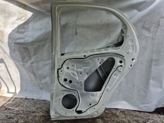 bontott TOYOTA YARIS Jobb hátsó Ajtó (Üres lemez)