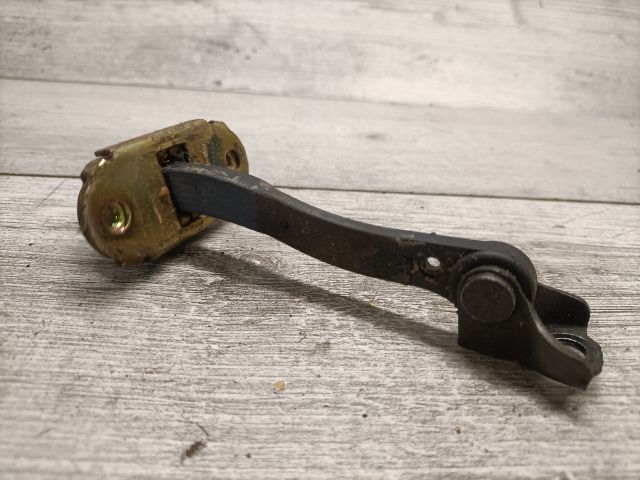 bontott TOYOTA YARIS Jobb hátsó Ajtóhatároló