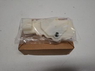 bontott TOYOTA YARIS Jobb hátsó Ajtózár Motor