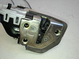 bontott TOYOTA YARIS Jobb hátsó Ajtózár