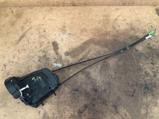 bontott TOYOTA YARIS Jobb hátsó Ajtózár