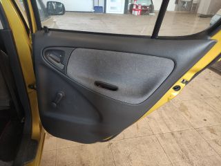 bontott TOYOTA YARIS Jobb hátsó Ajtózár