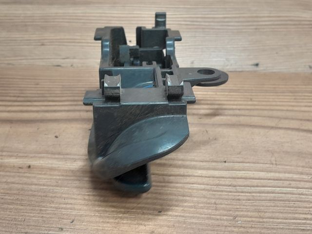 bontott TOYOTA YARIS Jobb hátsó Belső Kilincs