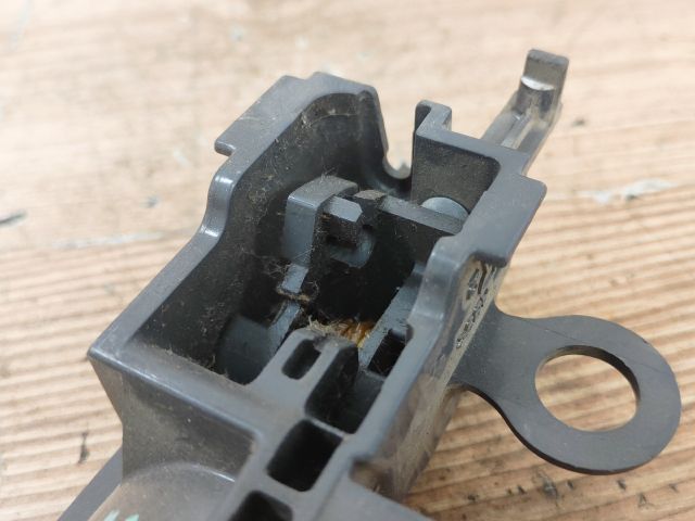 bontott TOYOTA YARIS Jobb hátsó Belső Kilincs