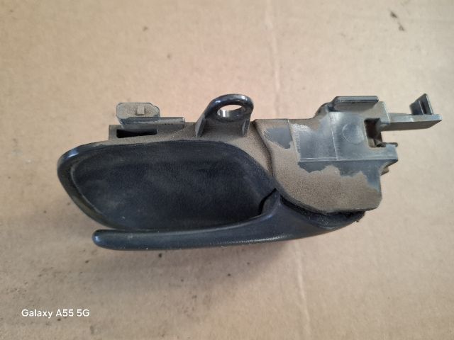 bontott TOYOTA YARIS Jobb hátsó Belső Kilincs