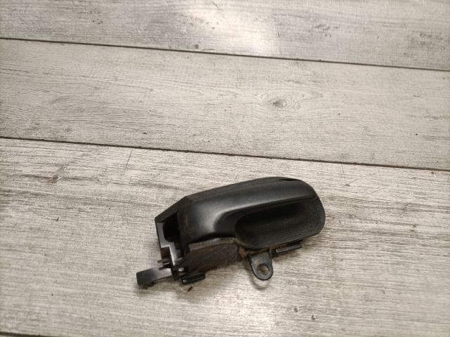 bontott TOYOTA YARIS Jobb hátsó Belső Kilincs